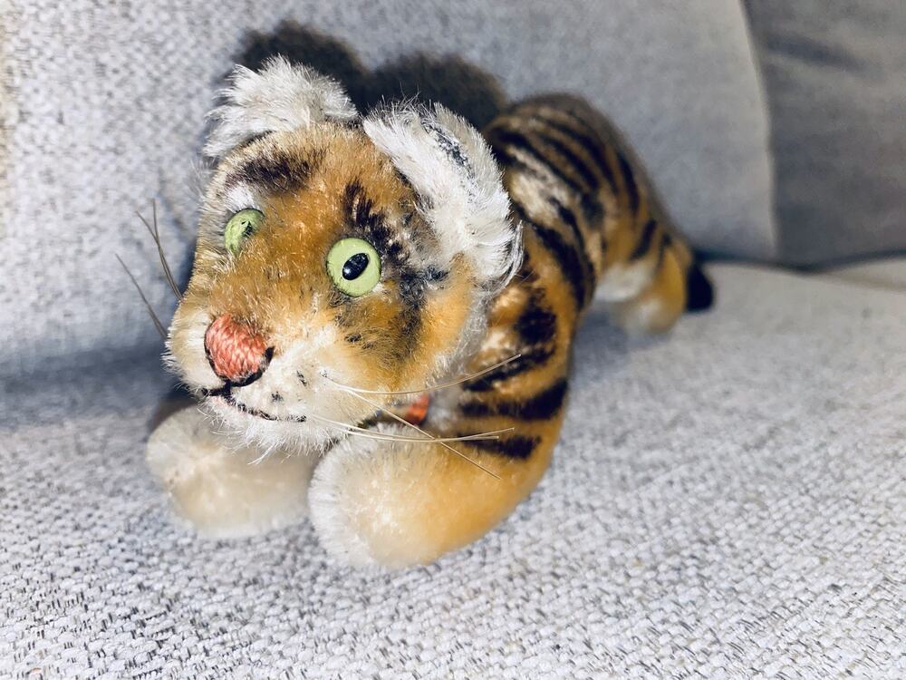 Vintage STEIFF STANDING TIGER CUB 7” Mohair Green Eyes Germany 1950s No Tag Toy